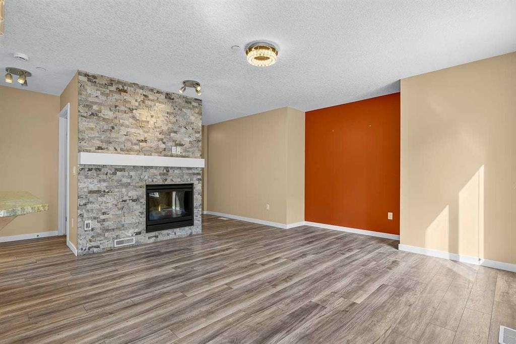 60 Covecreek Mews Ne, Calgary, AB
