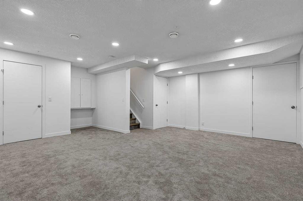 60 Covecreek Mews Ne, Calgary, AB