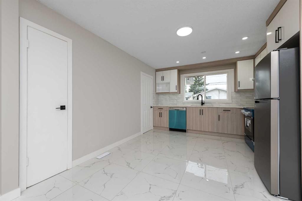 43 Maranda Close Ne, Calgary, AB