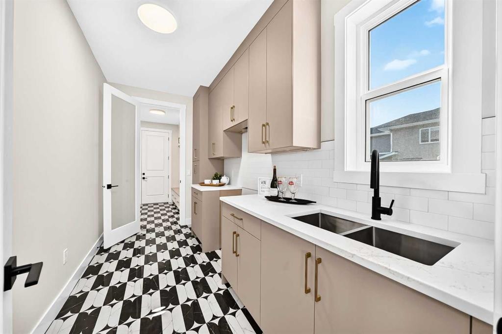 510 Waterford Rise, Chestermere, AB