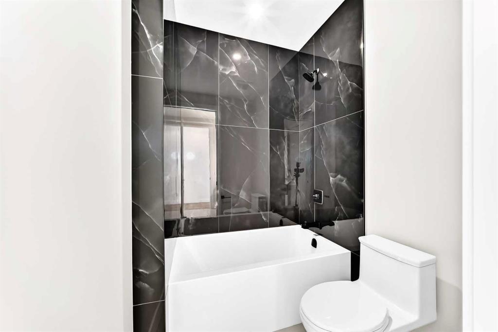 510 Waterford Rise, Chestermere, AB