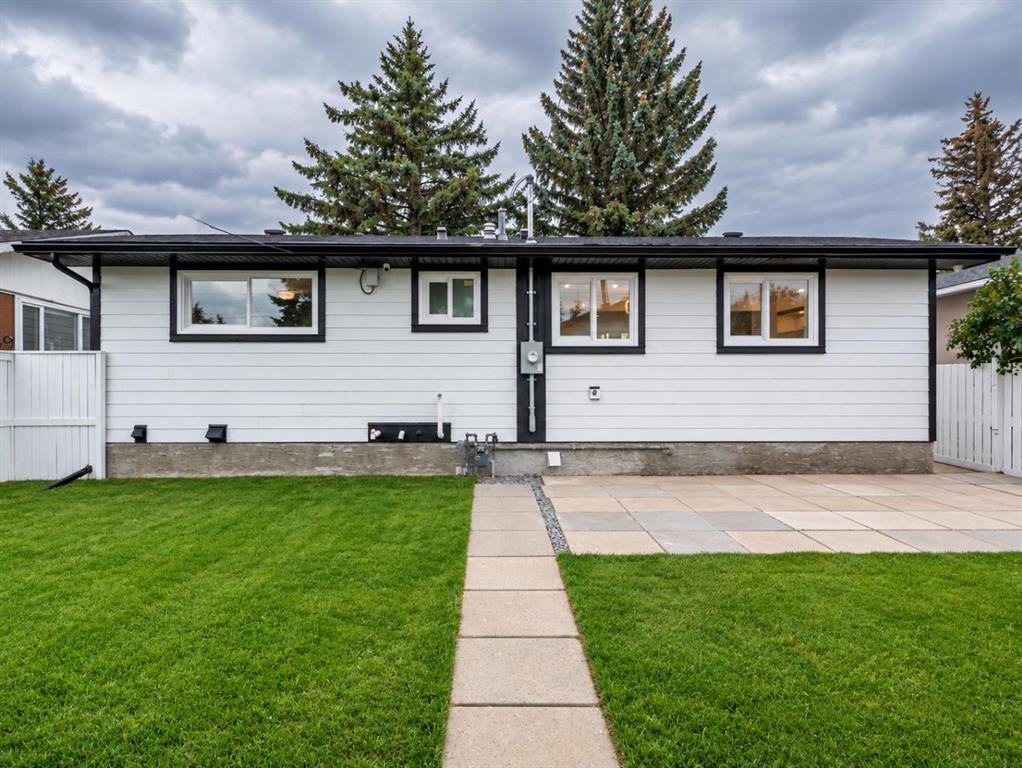 808 Avonlea Place Se, Calgary, AB