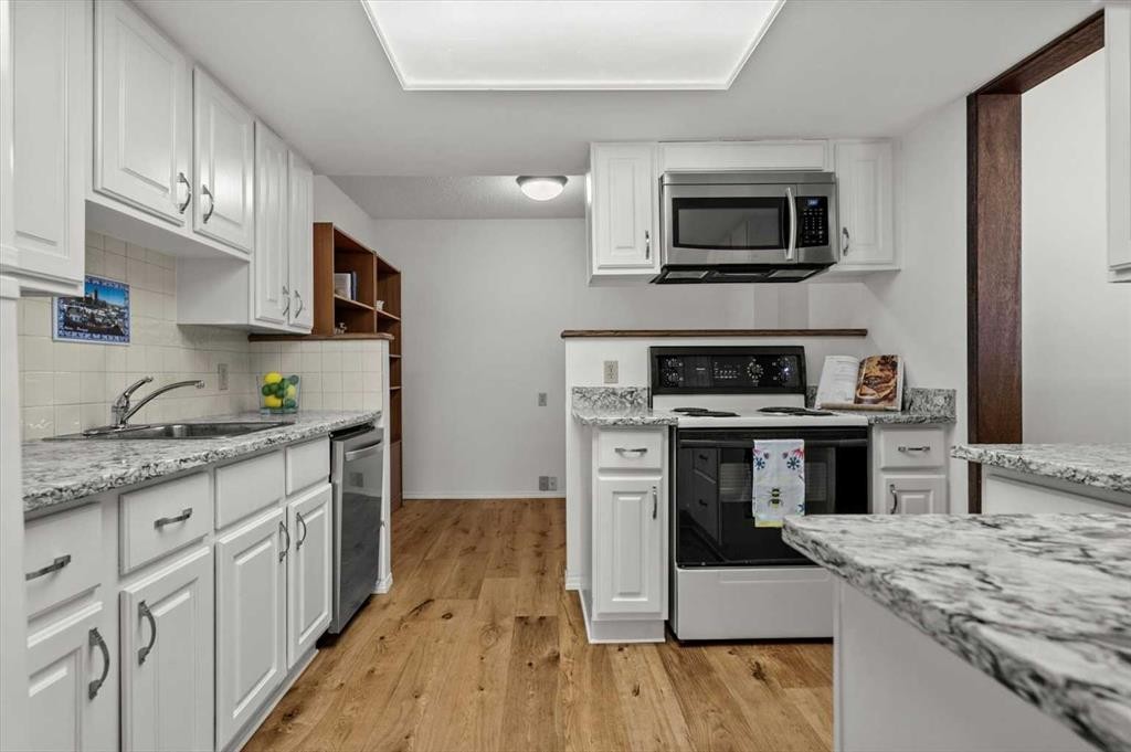 406-3719B 49 Street Nw, Calgary, AB