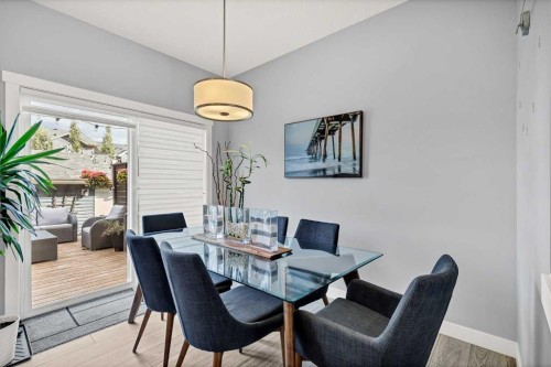 38 Sage Bluff Gate Nw, Calgary, AB 