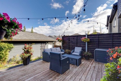 38 Sage Bluff Gate Nw, Calgary, AB 