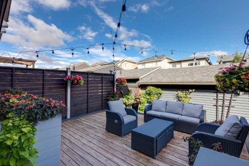38 Sage Bluff Gate Nw, Calgary, AB 