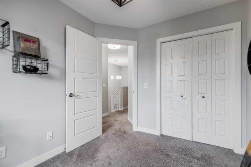38 Sage Bluff Gate Nw, Calgary, AB 