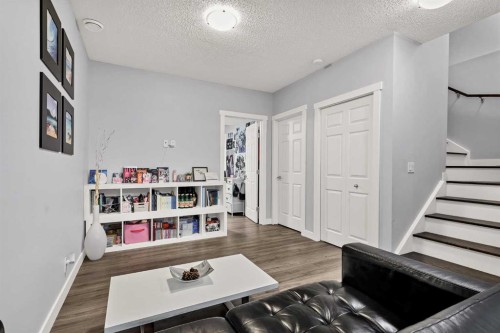 38 Sage Bluff Gate Nw, Calgary, AB 