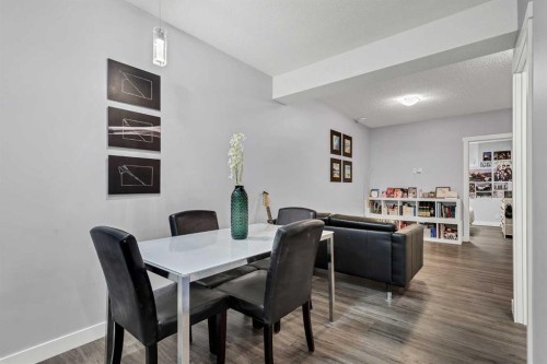38 Sage Bluff Gate Nw, Calgary, AB 
