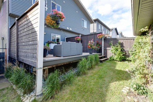 38 Sage Bluff Gate Nw, Calgary, AB 