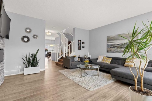 38 Sage Bluff Gate Nw, Calgary, AB 