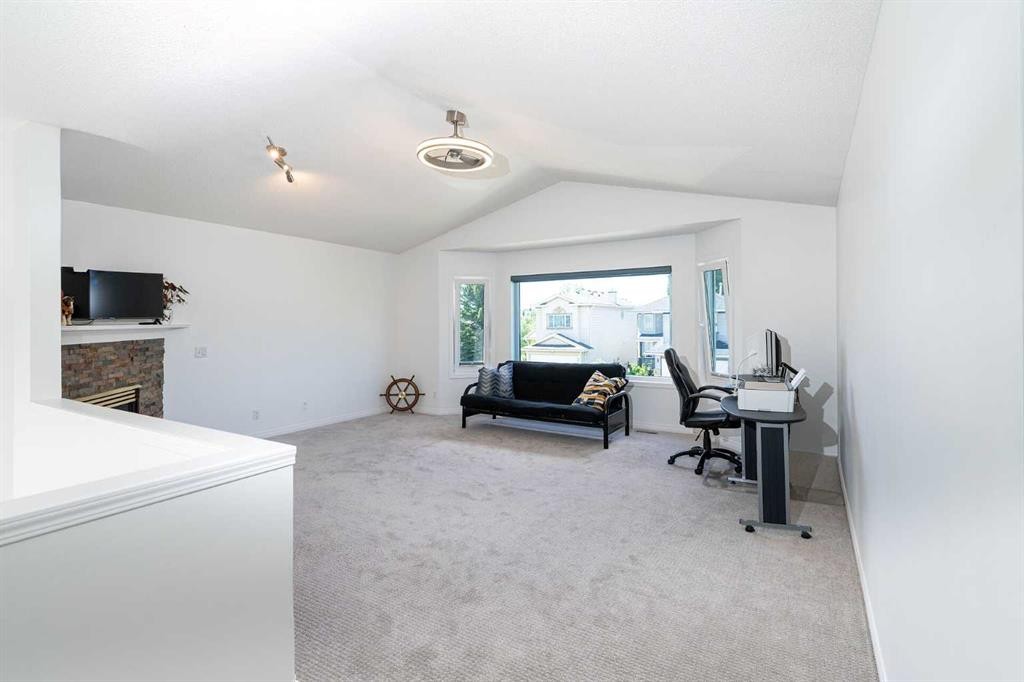 270 Somerside Park Sw, Calgary, AB