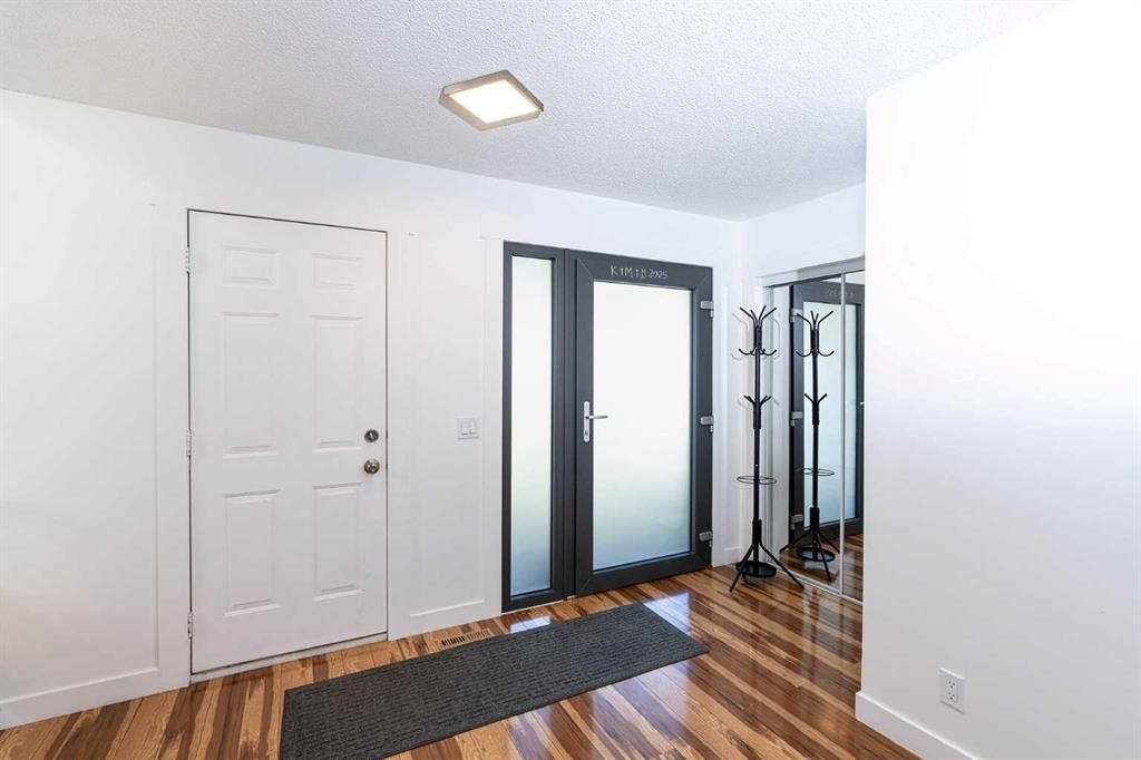 270 Somerside Park Sw, Calgary, AB