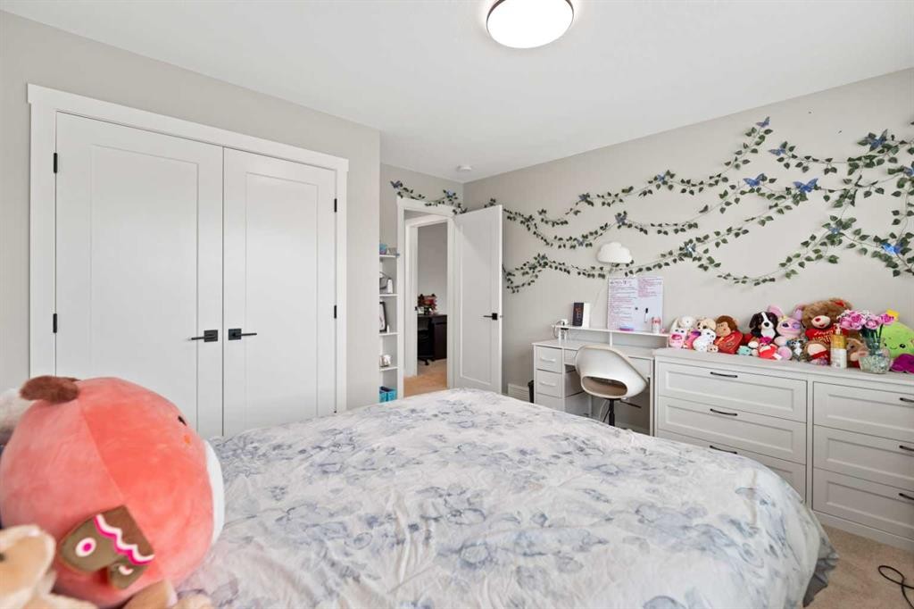 111 Sandpiper Park, Chestermere, AB