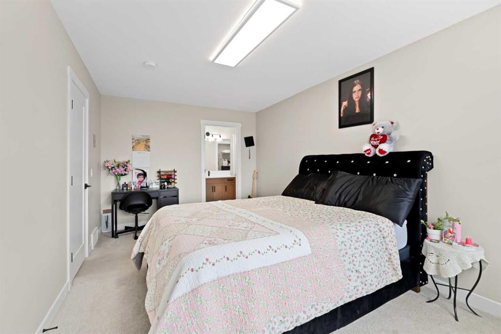 111 Sandpiper Park, Chestermere, AB