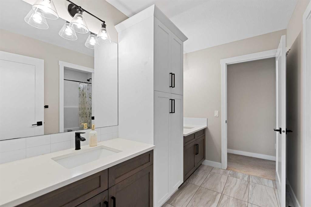 111 Sandpiper Park, Chestermere, AB
