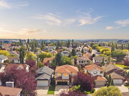 196 Riverview Close Se, Calgary, AB 