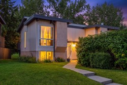 125 Oaktree Lane SWCalgary, AB T2V 4E3