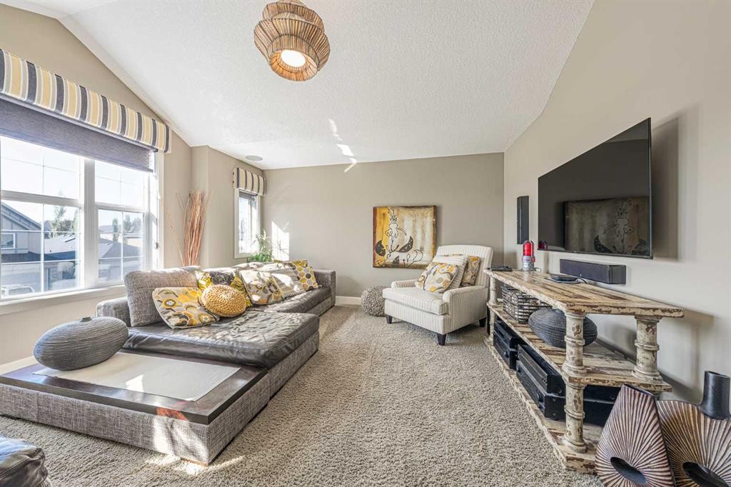 129 Aspenmere Drive, Chestermere, AB