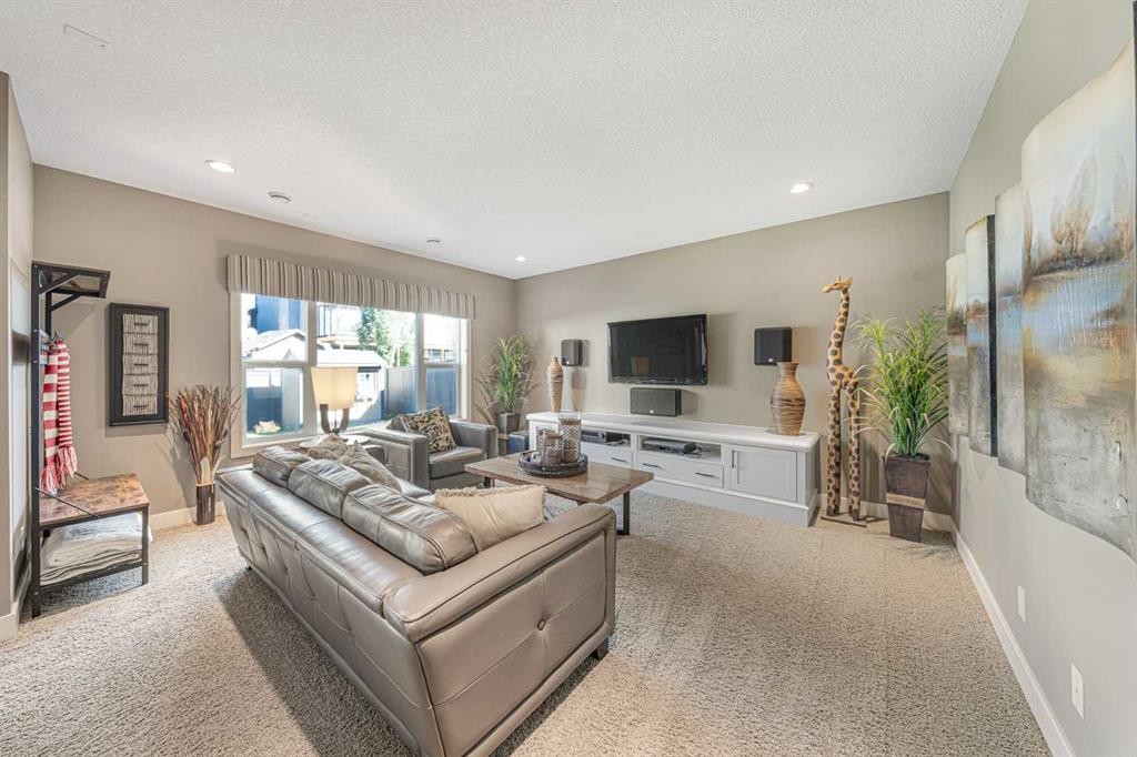 129 Aspenmere Drive, Chestermere, AB