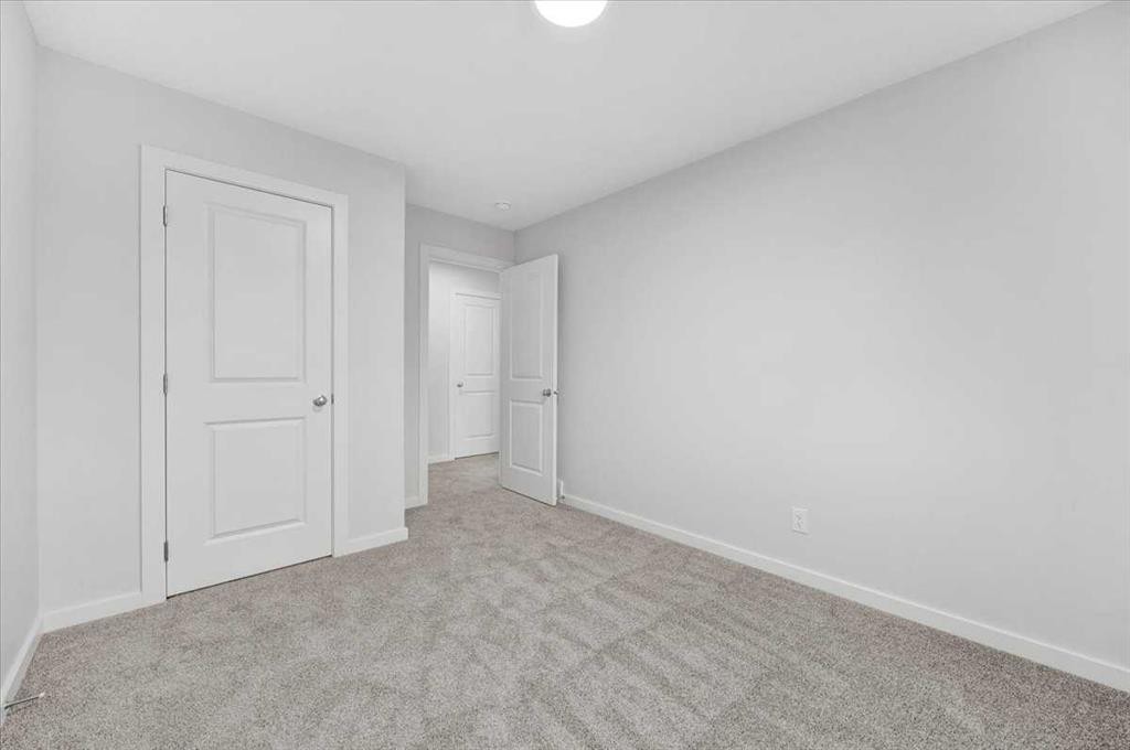 75 Versant Rise Sw, Calgary, AB