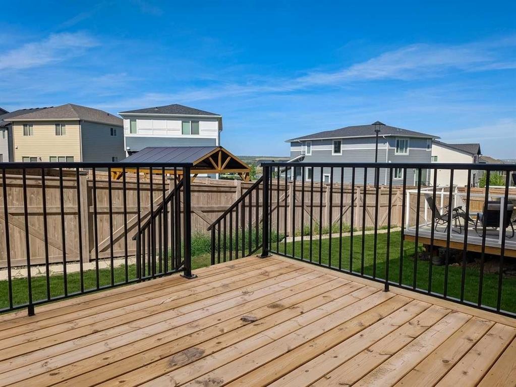75 Versant Rise Sw, Calgary, AB