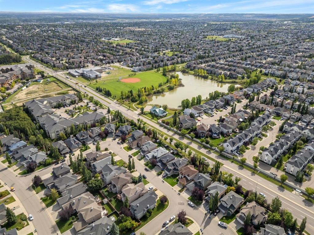 41 Evercreek Bluffs Crescent Sw, Calgary, AB