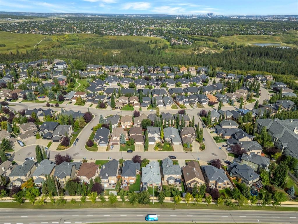 41 Evercreek Bluffs Crescent Sw, Calgary, AB