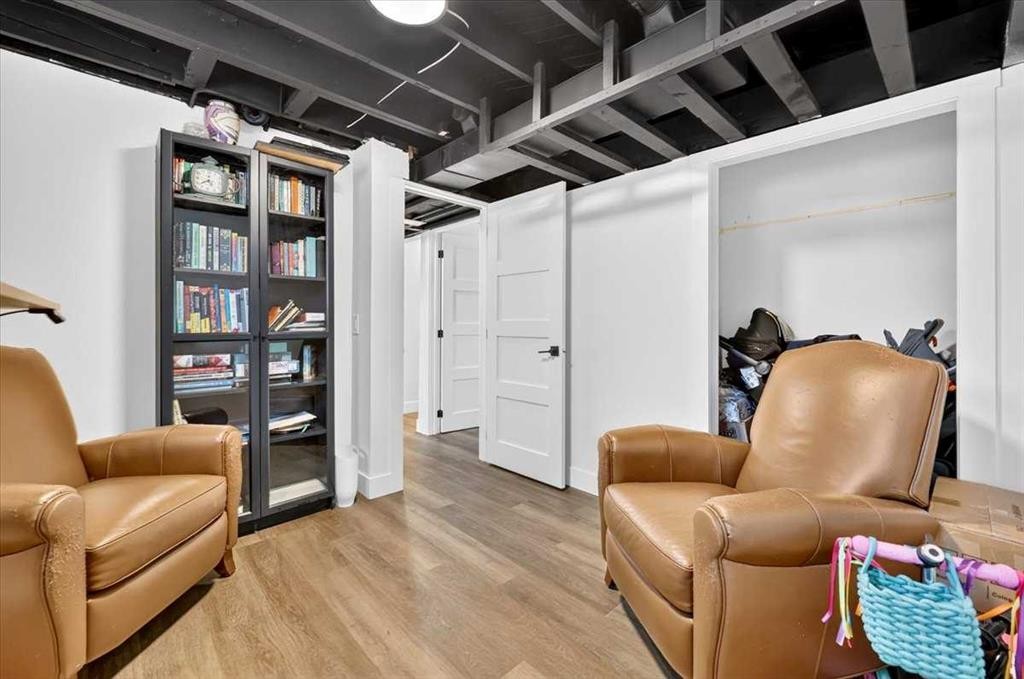 1011 32 Street Se, Calgary, AB