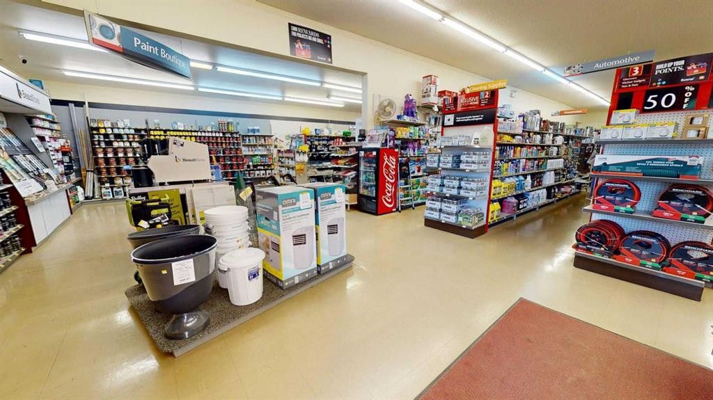 19 Railway Avenue North, Marwayne, AB