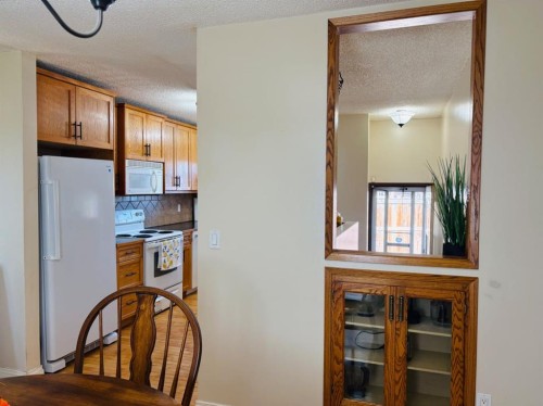 56 Aberfoyle Place Ne, Calgary, AB 