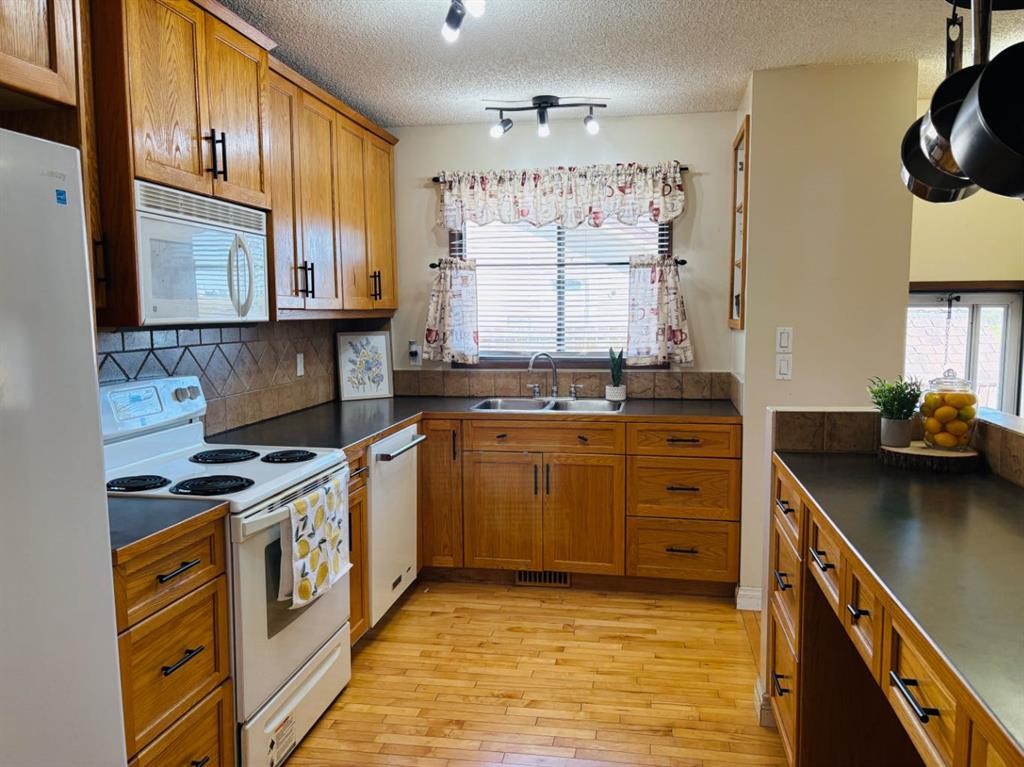 56 Aberfoyle Place Ne, Calgary, AB