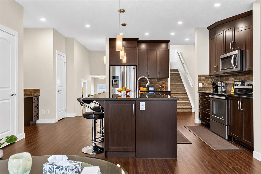 40 Sage Bluff Way Nw, Calgary, AB