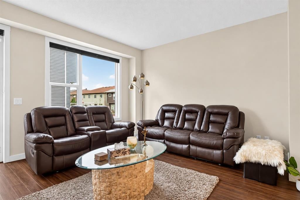 40 Sage Bluff Way Nw, Calgary, AB