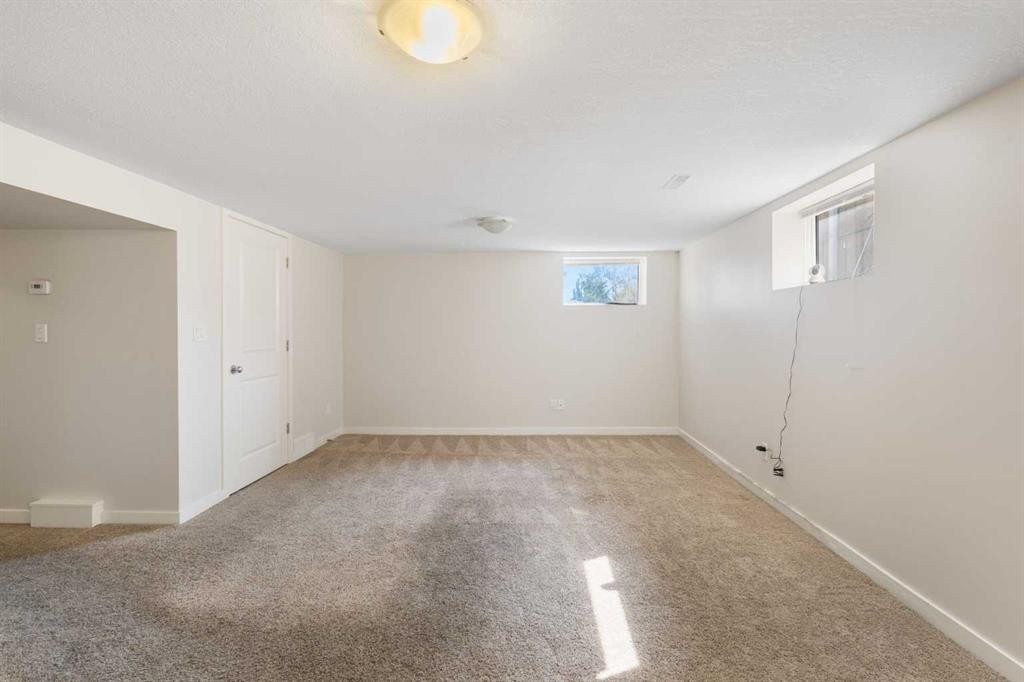 1741 24 Street Sw, Calgary, AB