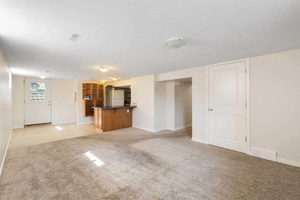 1741 24 Street Sw, Calgary, AB