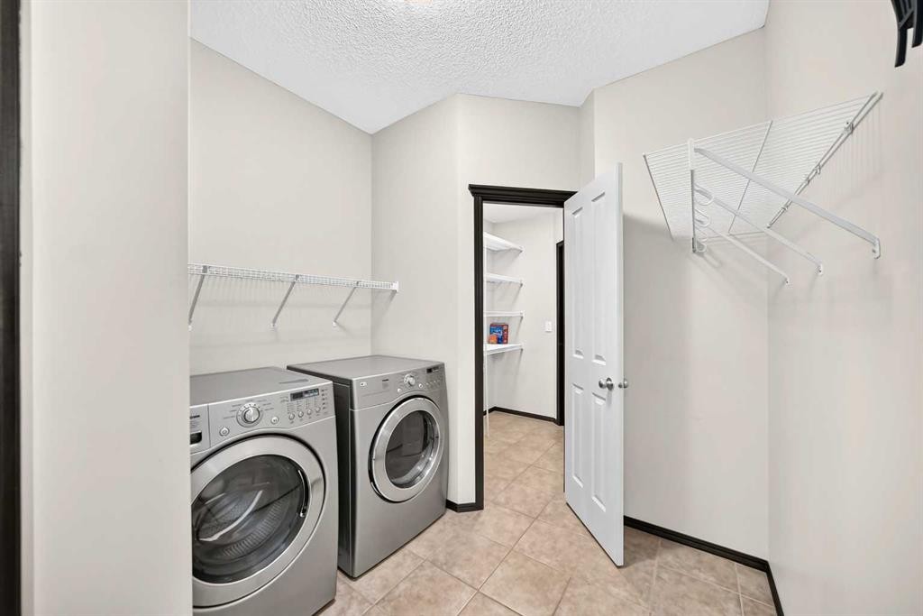 27 Pantego Way Nw, Calgary, AB