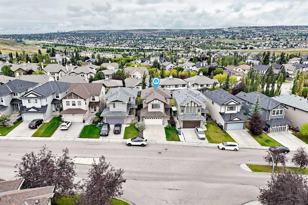 27 Pantego Way Nw, Calgary, AB