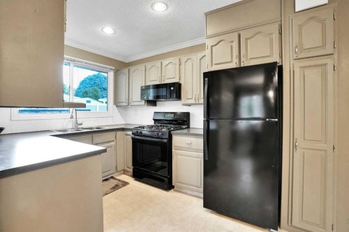 158 Rundleview Close Ne, Calgary, AB 