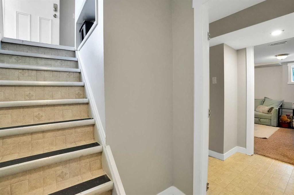 158 Rundleview Close Ne, Calgary, AB