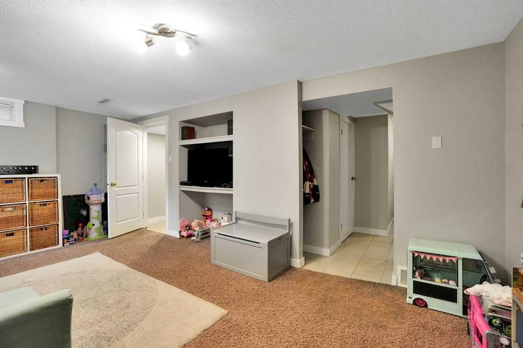 158 Rundleview Close Ne, Calgary, AB