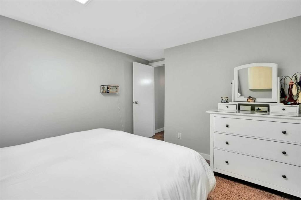 158 Rundleview Close Ne, Calgary, AB