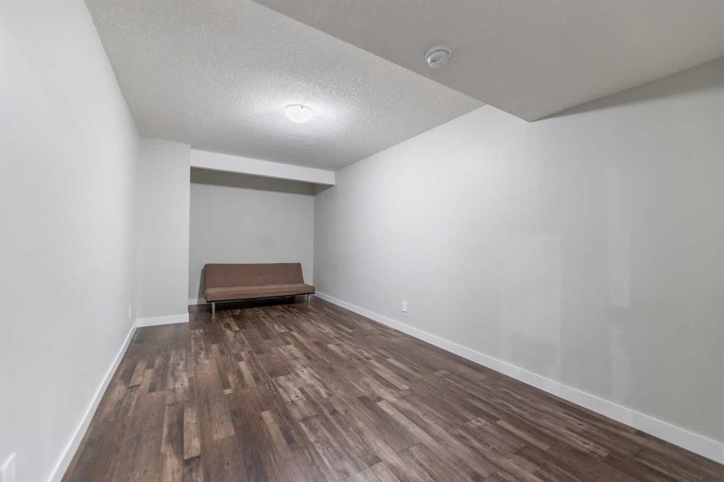 148 Springmere Way, Chestermere, AB