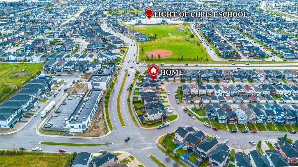 226 Saddlecrest Close, Calgary, AB