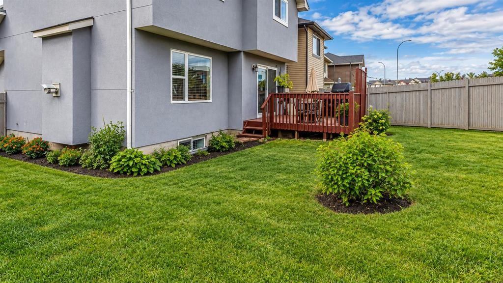226 Saddlecrest Close, Calgary, AB