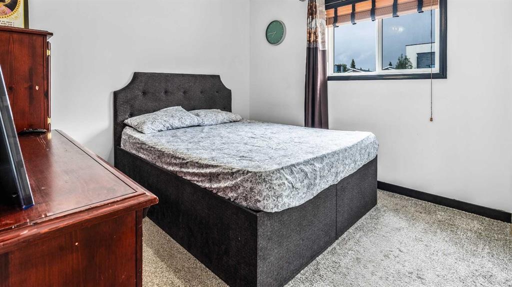 226 Saddlecrest Close, Calgary, AB