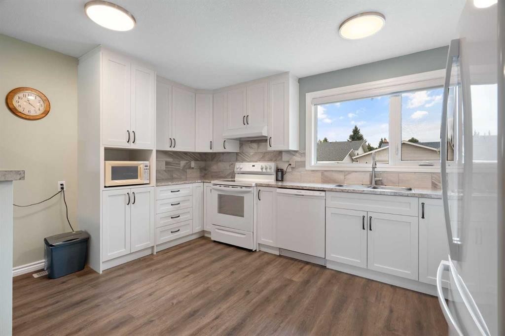5259 Rundleview Road Ne, Calgary, AB