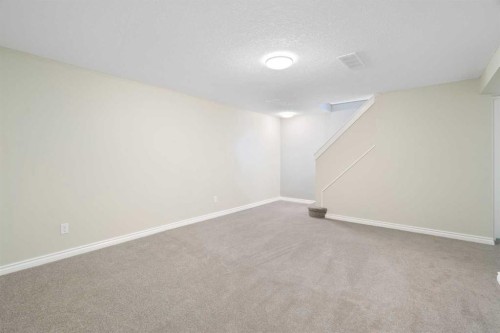 5259 Rundleview Road Ne, Calgary, AB 