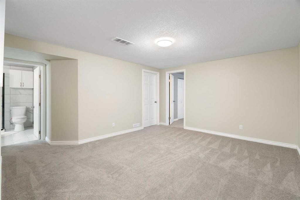 5259 Rundleview Road Ne, Calgary, AB
