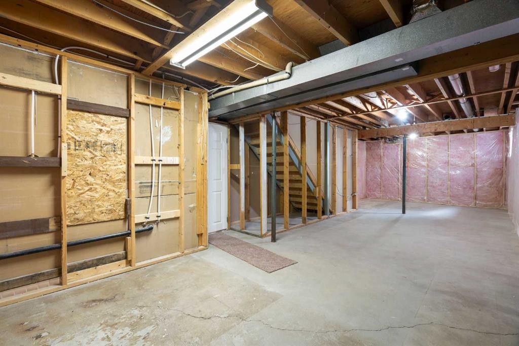 5259 Rundleview Road Ne, Calgary, AB